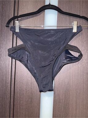 RESORT Black High-Cut Bikini Bottom Size US6